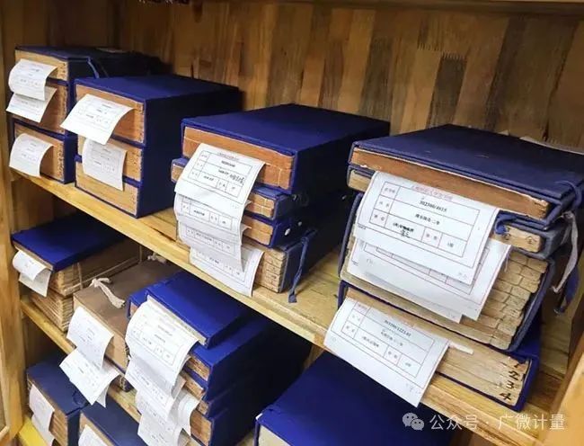 趣味計(jì)量丨古籍裝幀的“毫米之爭(zhēng)”——探秘書(shū)本裝訂中的計(jì)量之美